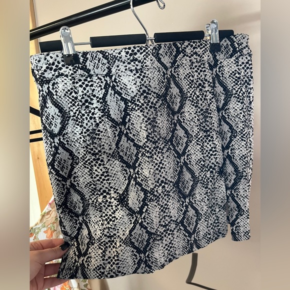 Garage Snake Print Skirt - Picture 2 of 2